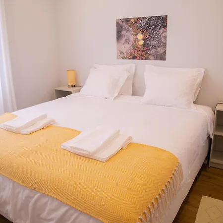 Casa Flores Guest house *